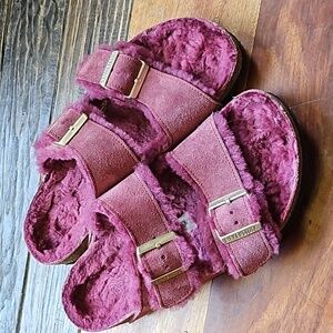 Birkenstock pink fuzzy